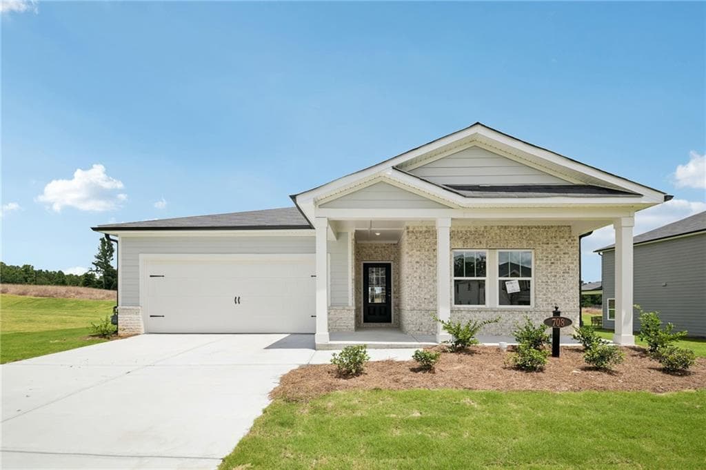 4 bedroom, 2 bathroom, 1,835 sq ft single family residence under contract at 708 Cargile Court, Villa Rica, GA 30180