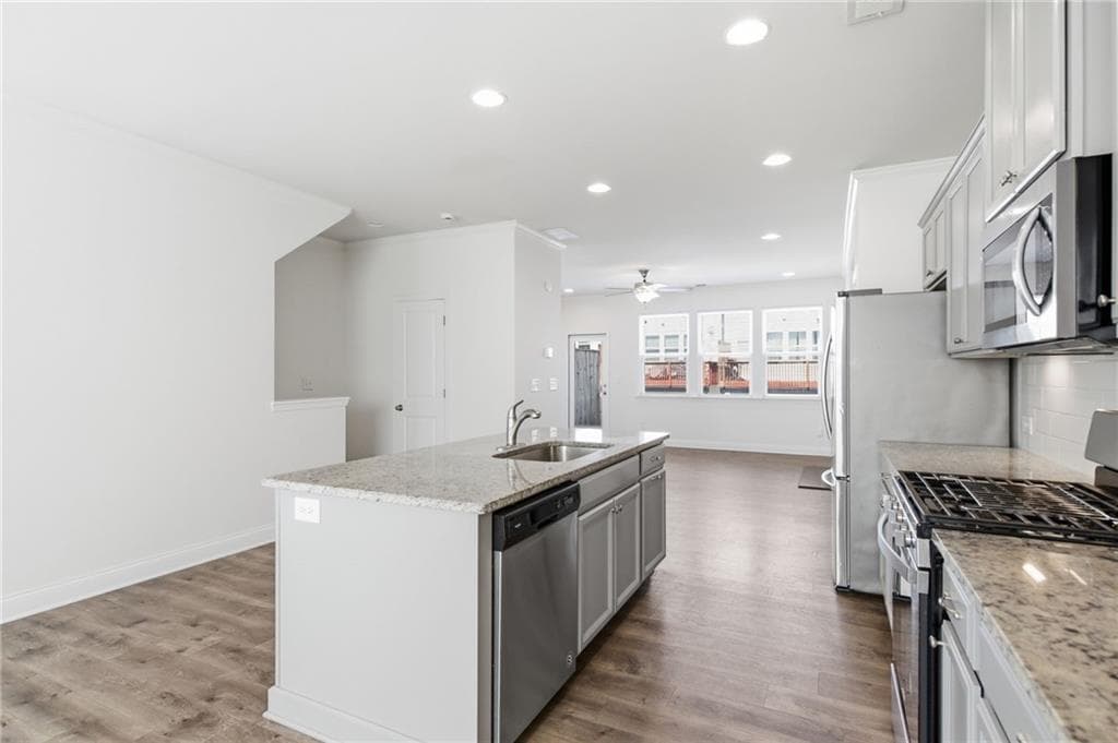 3 bedroom, 4 bathroom, 1,992 sq ft townhouse for sale at 1611 Falcon Crest Way, Decatur, GA 30032 — photo 7
