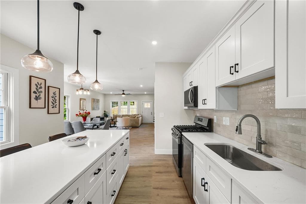 3 bedroom, 3 bathroom, 1,514 sq ft townhouse for sale at 415 Oliver Street, Atlanta, GA 30314 — photo 5