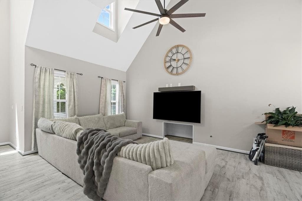 4 bedroom, 3 bathroom, 1,757 sq ft single family residence under contract at 208 Levi Street, Calhoun, GA 30701 — photo 7