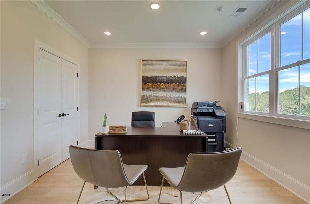 5 bedroom, 4 bathroom, 3,935 sq ft single family residence under contract at 6006 Little Ridge Road, Acworth, GA 30102 — photo 10