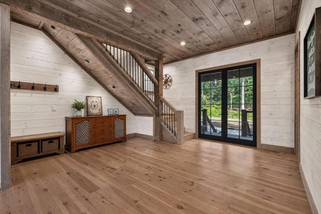 3 bedroom, 5 bathroom, 3,039 sq ft single family residence for sale at 60 Hiles Hatch Lane, Blue Ridge, GA 30513 — photo 6