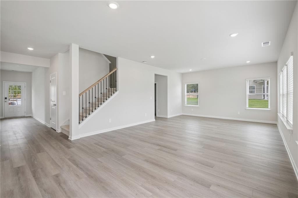 4 bedroom, 3 bathroom, 2,479 sq ft single family residence for sale at 308 Table Rock Way, Villa Rica, GA 30180 — photo 8
