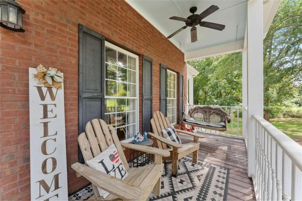 6 bedroom, 5 bathroom, 5,500 sq ft single family residence for sale at 51 Howington Road, Jefferson, GA 30549 — photo 5