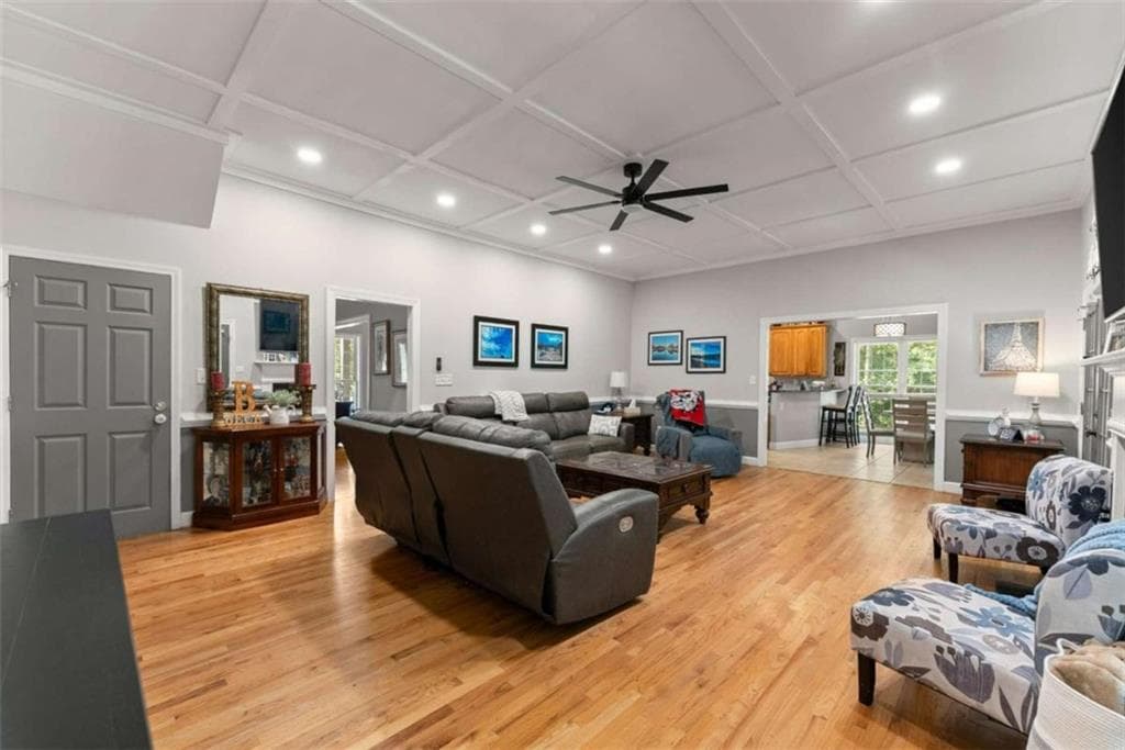 6 bedroom, 5 bathroom, 5,500 sq ft single family residence for sale at 51 Howington Road, Jefferson, GA 30549 — photo 10