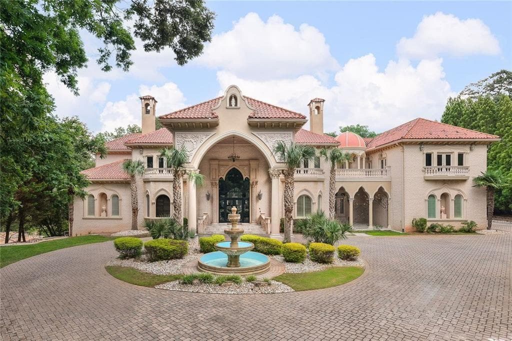 7 bedroom, 10 bathroom, 19,979 sq ft single family residence for sale at 4561 Northside Drive, Sandy Springs, GA 30327 — photo 2