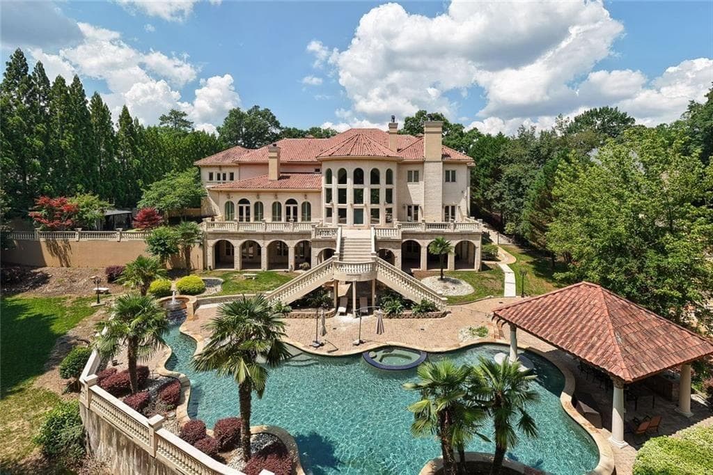 7 bedroom, 10 bathroom, 19,979 sq ft single family residence for sale at 4561 Northside Drive, Sandy Springs, GA 30327 — photo 3
