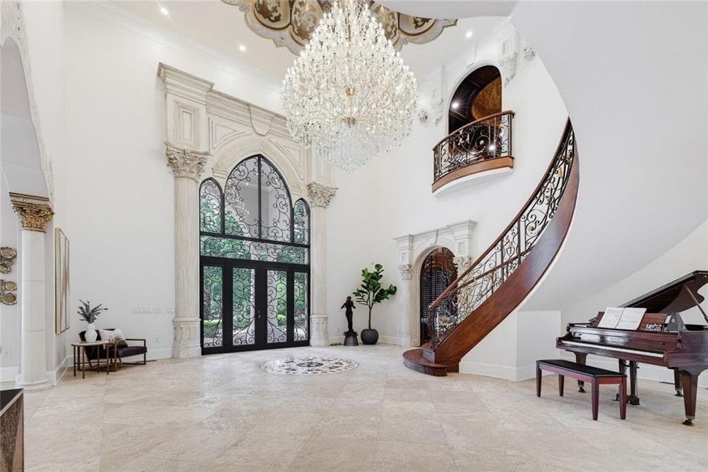 7 bedroom, 10 bathroom, 19,979 sq ft single family residence for sale at 4561 Northside Drive, Sandy Springs, GA 30327 — photo 4