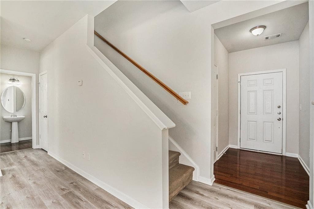 3 bedroom, 3 bathroom, 1,800 sq ft single family residence for rent at 3660 Roseman Landing, Cumming, GA 30040 for $2,050 a month — photo 2