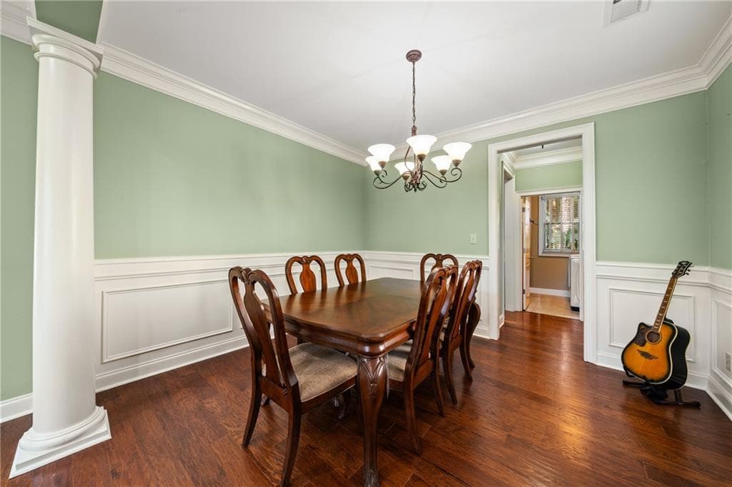 4 bedroom, 3 bathroom, 2,736 sq ft single family residence for sale at 4095 Hill House Road, Smyrna, GA 30082 — photo 6