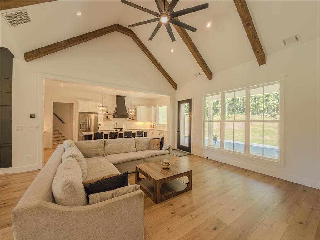 4 bedroom, 4 bathroom, 2,892 sq ft single family residence under contract at 1010 Holland Springs Road, Madison, GA 30650 — photo 7