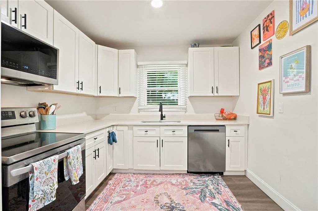 3 bedroom, 1 bathroom single family residence for rent at 581 Meadowbrook Drive, Marietta, GA 30067 for $2,300 a month — photo 8