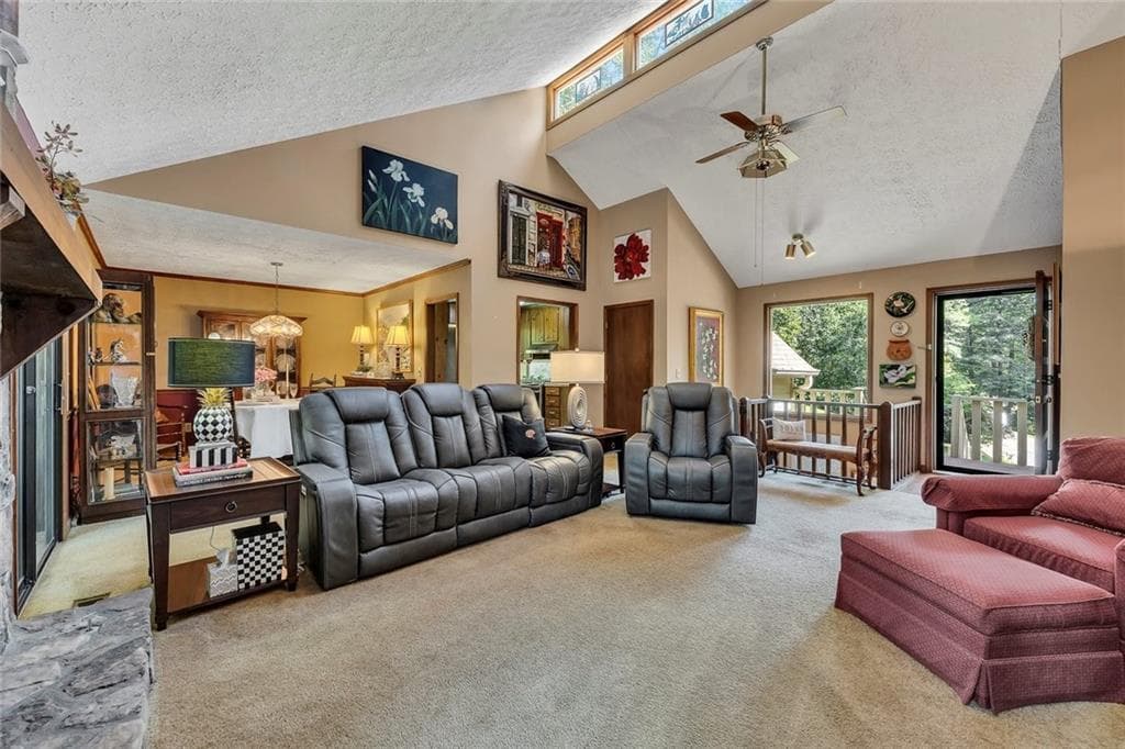 3 bedroom, 2 bathroom, 1,636 sq ft single family residence for sale at 709 Cobb Trail, Woodstock, GA 30188 — photo 7
