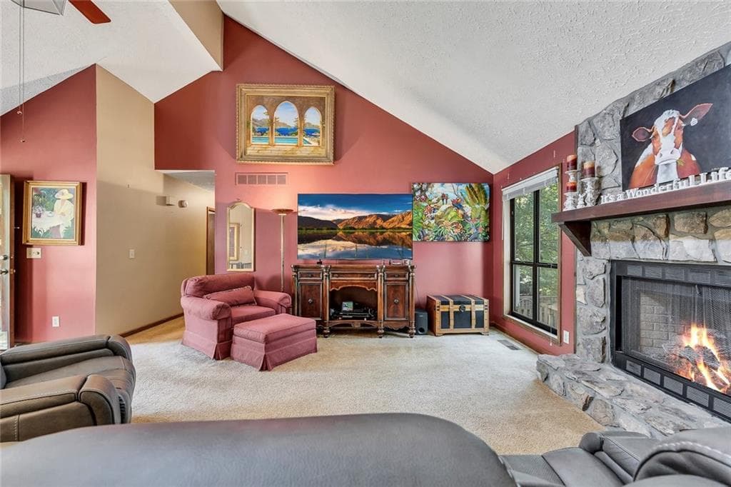 3 bedroom, 2 bathroom, 1,636 sq ft single family residence for sale at 709 Cobb Trail, Woodstock, GA 30188 — photo 8