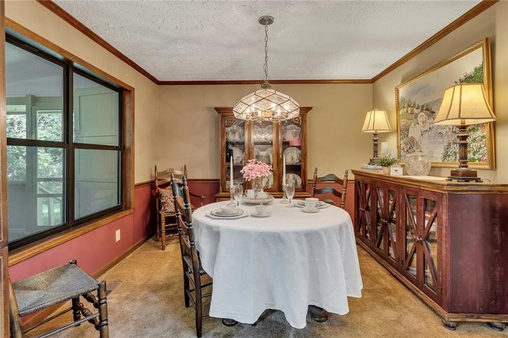 3 bedroom, 2 bathroom, 1,636 sq ft single family residence for sale at 709 Cobb Trail, Woodstock, GA 30188 — photo 9