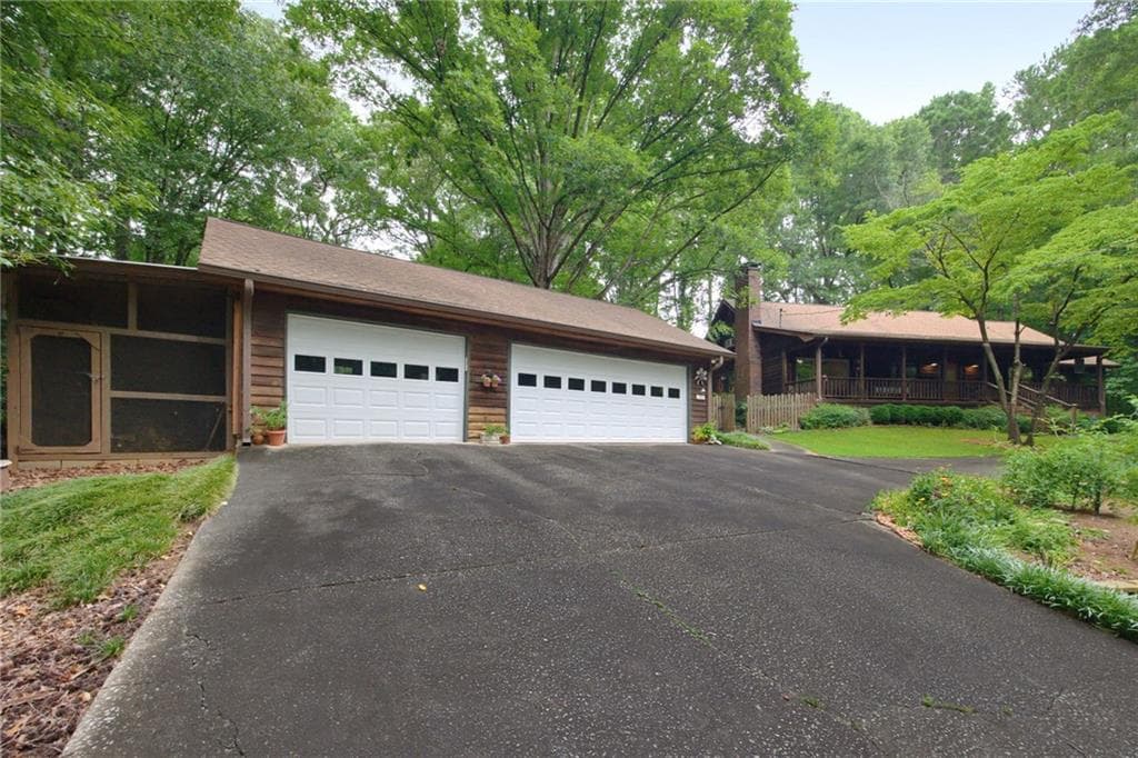 4 bedroom, 3 bathroom, 3,216 sq ft single family residence for sale at 496 Carlouetta Road, Mableton, GA 30126 — photo 5