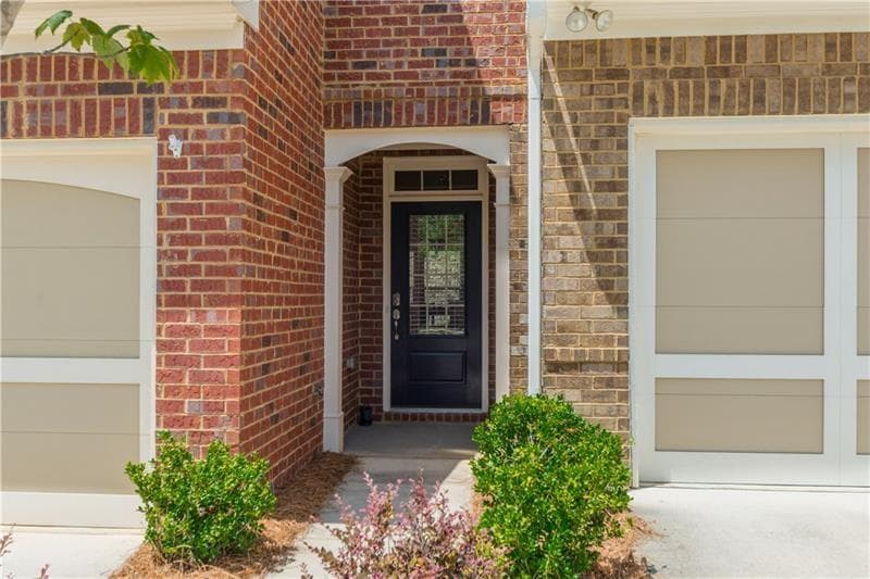4 bedroom, 4 bathroom, 2,327 sq ft townhouse for rent at 3494 New Fawn Lane, Alpharetta, GA 30004 for $3,200 a month — photo 2
