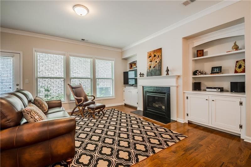 4 bedroom, 4 bathroom, 2,327 sq ft townhouse for rent at 3494 New Fawn Lane, Alpharetta, GA 30004 for $3,200 a month — photo 9