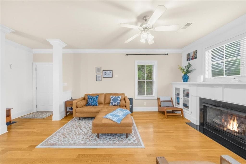 2 bedroom, 3 bathroom, 1,200 sq ft townhouse for sale at 199 Le Gran Court, Sandy Springs, GA 30328 — photo 7