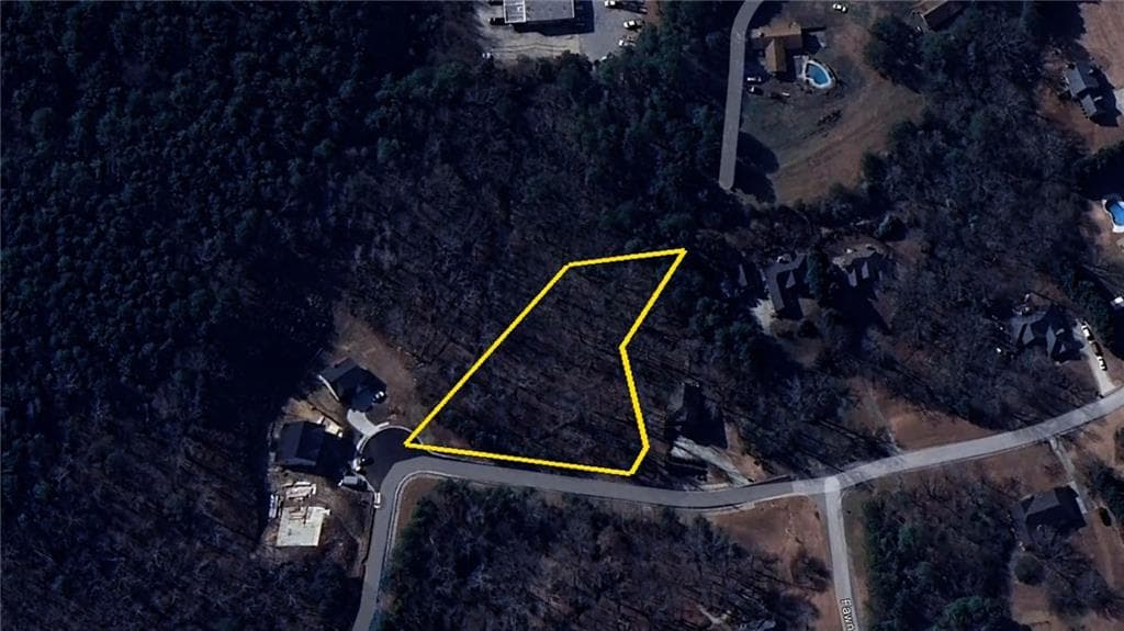 single family residence for sale at 2070 Wood Valley Drive, Loganville, GA 30052 — photo 9