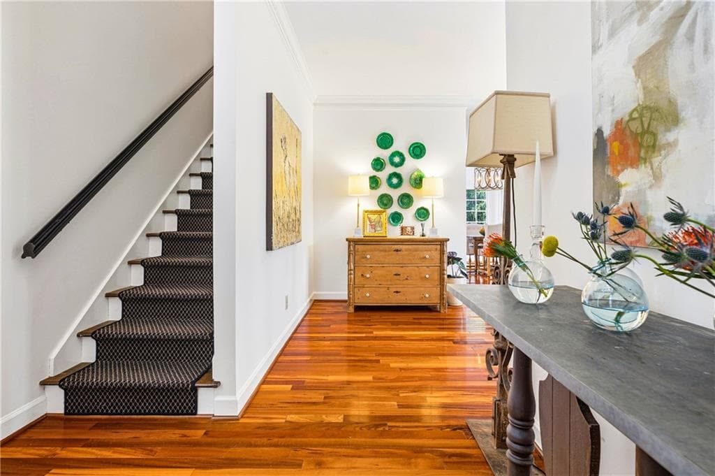 2 bedroom, 3 bathroom, 1,448 sq ft townhouse for sale at 12 Honour Avenue 7, Atlanta, GA 30305 — photo 2