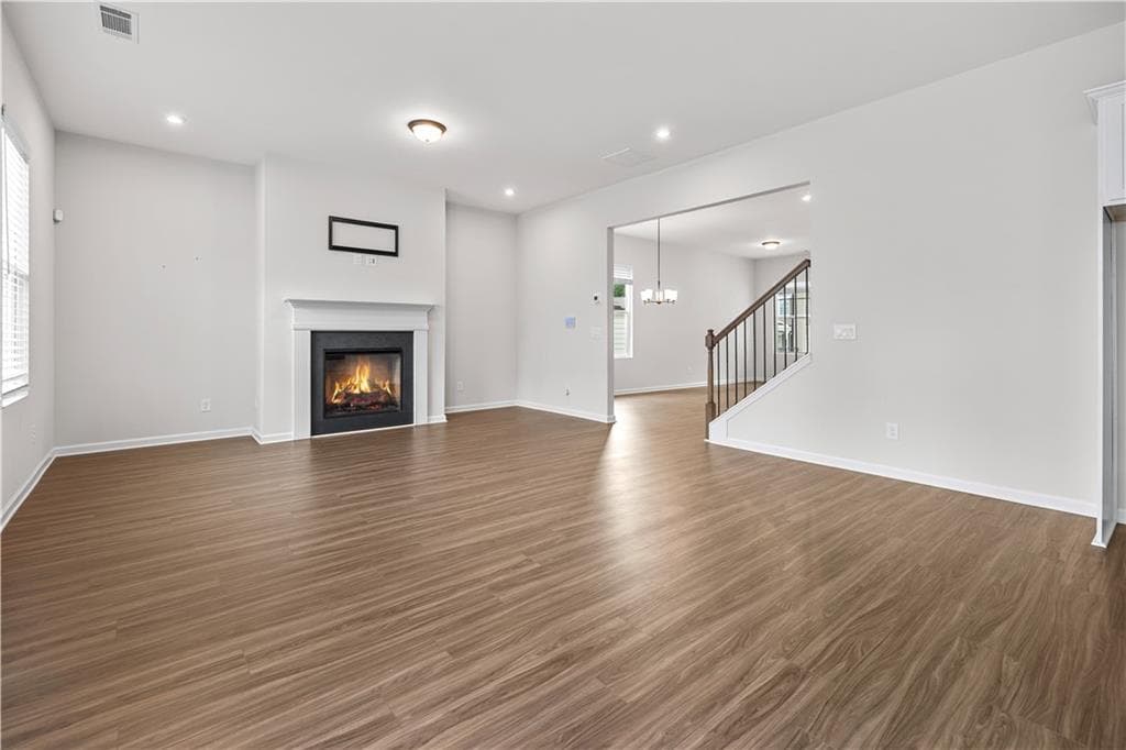 4 bedroom, 3 bathroom, 2,522 sq ft single family residence under contract at 3718 Annsbury Court, Lilburn, GA 30047 — photo 7