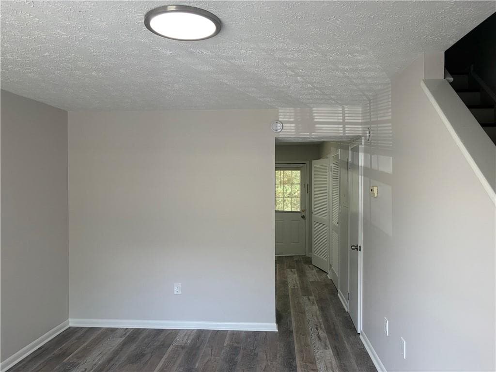 2 bedroom, 2 bathroom, 1,000 sq ft townhouse for rent at 4 Eastview Circle 4, Greensboro, GA 30642 for $1,295 a month — photo 3