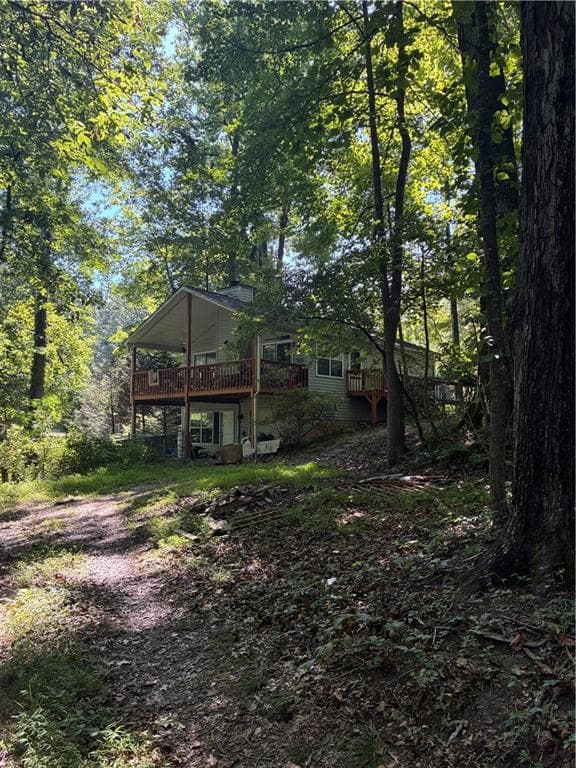 3 bedroom, 2 bathroom, 1,400 sq ft single family residence under contract at 9285 Crystal Springs Road, Gainesville, GA 30506 — photo 4