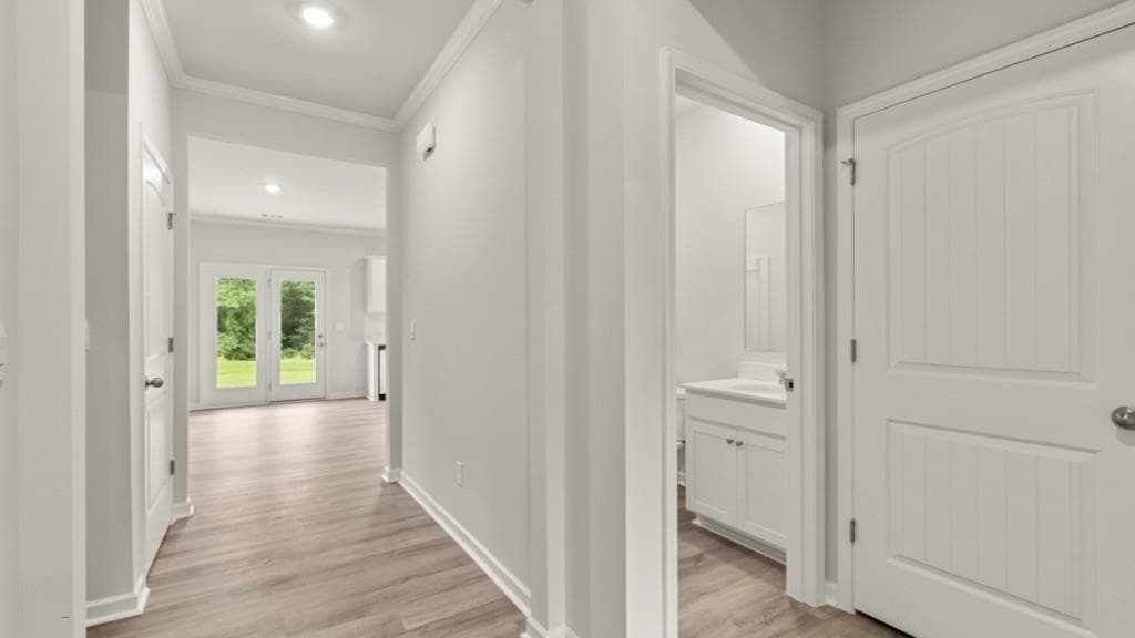 5 bedroom, 3 bathroom, 2,804 sq ft single family residence for sale at 1135 Lost Creek Parkway, Dallas, GA 30132 — photo 4