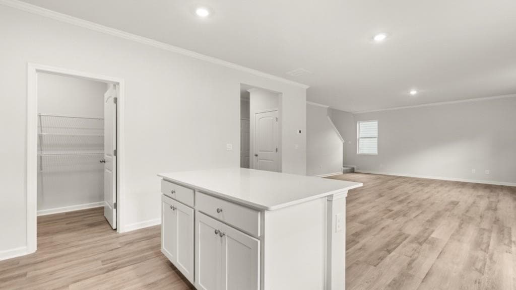 5 bedroom, 3 bathroom, 2,804 sq ft single family residence for sale at 1135 Lost Creek Parkway, Dallas, GA 30132 — photo 9