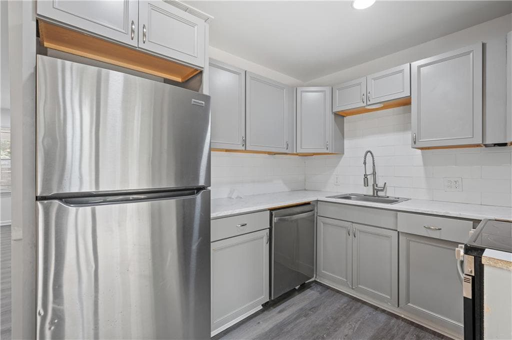 3 bedroom, 2 bathroom, 1,300 sq ft quadruplex for rent at 2382 Peachwood Circle 82A, Atlanta, GA 30345 for $1,985 a month — photo 10