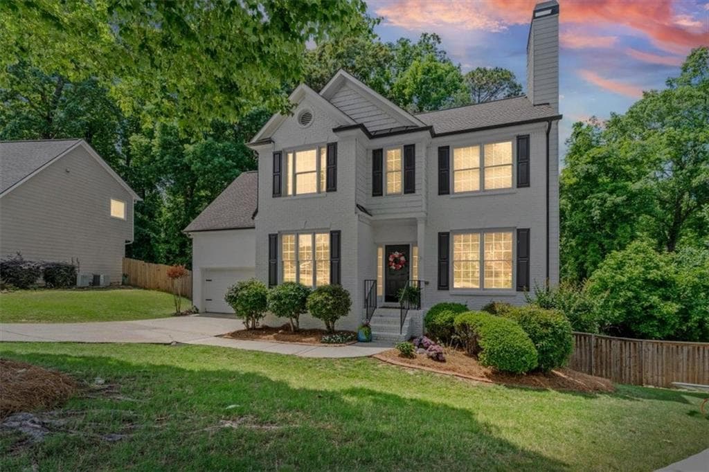 5 bedroom, 4 bathroom, 3,000 sq ft single family residence sold at 6000 Hampton Bluff Way, Roswell, GA 30075
