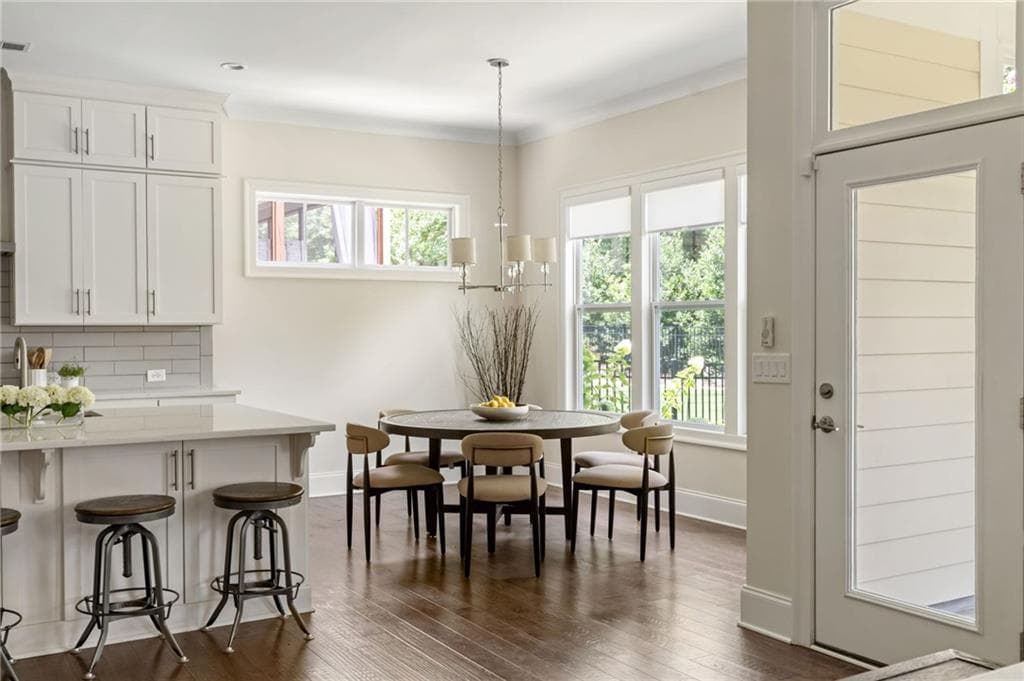 6 bedroom, 5 bathroom, 4,196 sq ft single family residence for sale at 380 Braeden Way, Alpharetta, GA 30009 — photo 8