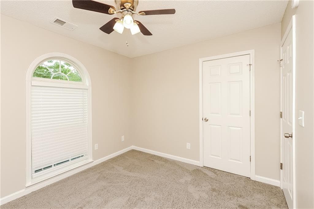 3 bedroom, 2 bathroom, 1,462 sq ft single family residence for rent at 246 Augusta Woods Drive, Villa Rica, GA 30180 for $1,780 a month — photo 9