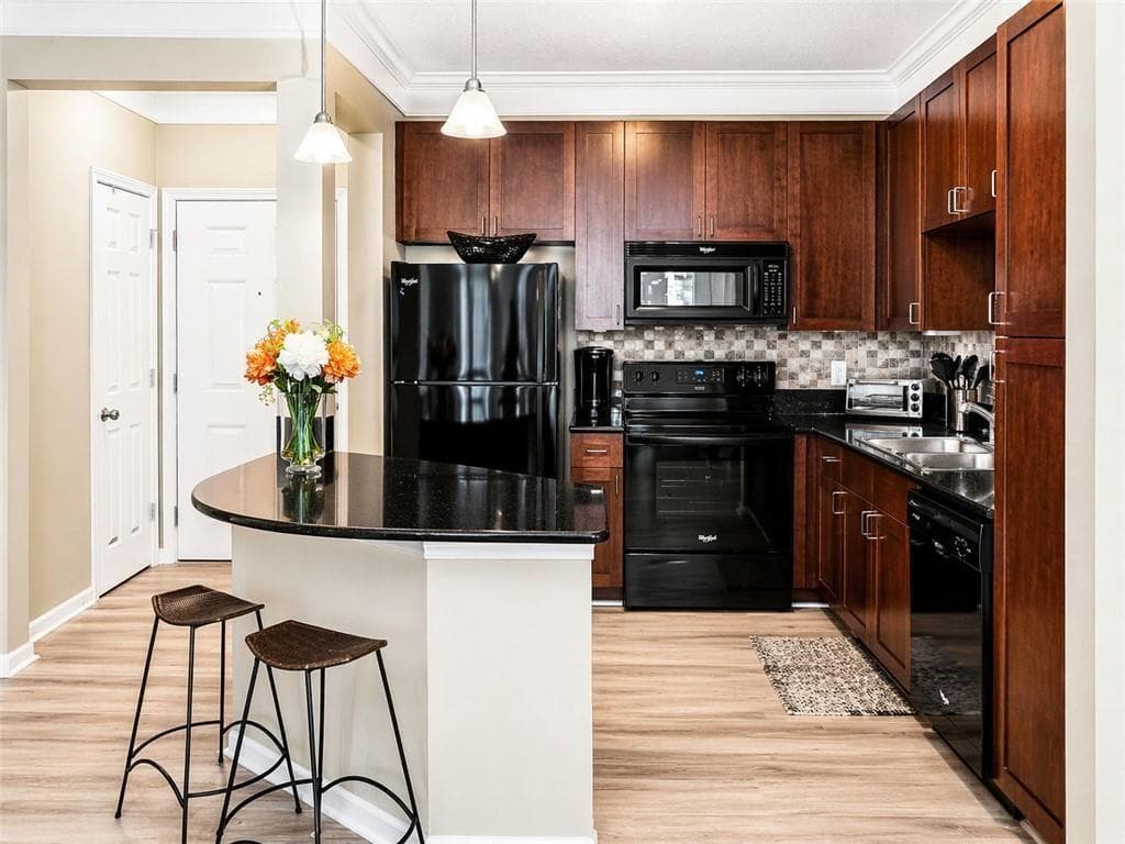 1 bedroom, 1 bathroom condominium for rent at 401 NW 16th Street 1271, Atlanta, GA 30363 for $2,095 a month — photo 3