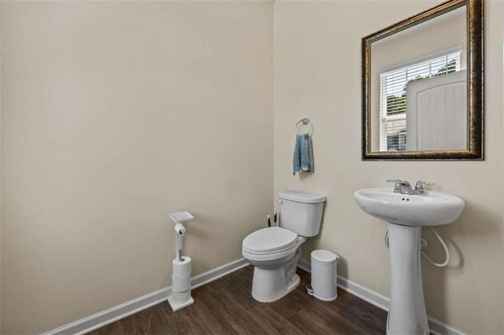 4 bedroom, 3 bathroom, 2,115 sq ft single family residence for sale at 178 Starbuck Parkway, Pendergrass, GA 30567 — photo 5