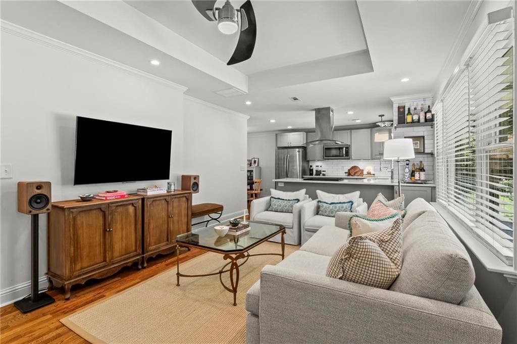 3 bedroom, 2 bathroom, 1,859 sq ft single family residence for sale at 2202 Lilac Lane, Decatur, GA 30032 — photo 4