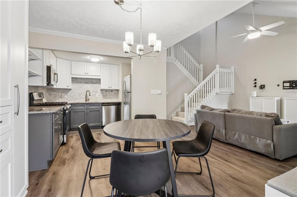 3 bedroom, 2 bathroom, 1,241 sq ft condominium for sale at 1605 Homestead Trail, Alpharetta, GA 30004 — photo 7