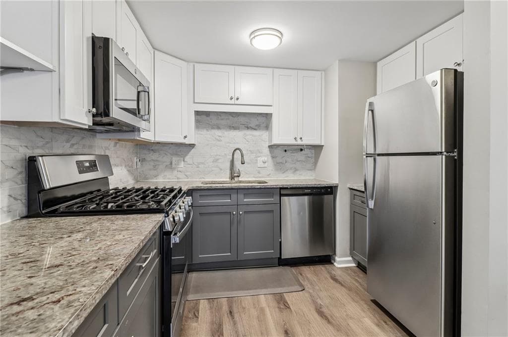 3 bedroom, 2 bathroom, 1,241 sq ft condominium for sale at 1605 Homestead Trail, Alpharetta, GA 30004 — photo 8