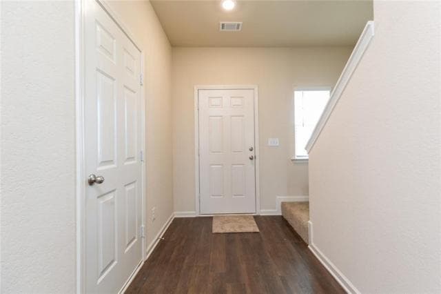 4 bedroom, 3 bathroom, 1,987 sq ft single family residence for rent at 453 Winter Chase, Pendergrass, GA 30567 for $1,825 a month — photo 3