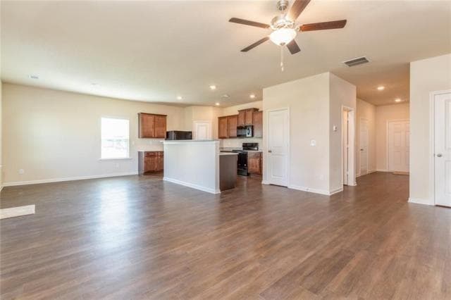 4 bedroom, 3 bathroom, 1,987 sq ft single family residence for rent at 453 Winter Chase, Pendergrass, GA 30567 for $1,825 a month — photo 8