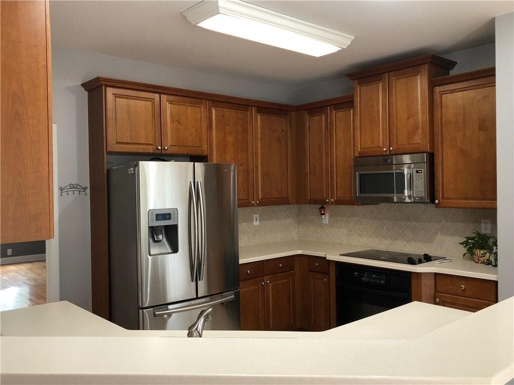 5 bedroom, 4 bathroom single family residence for rent at 1917 Barrett Knoll Circle, Kennesaw, GA 30152 for $3,495 a month — photo 10