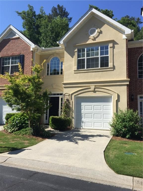 3 bedroom, 3 bathroom, 1,538 sq ft townhouse for rent at 4126 Rogers Creek Court, Duluth, GA 30096 for $2,000 a month — photo 1 of 23