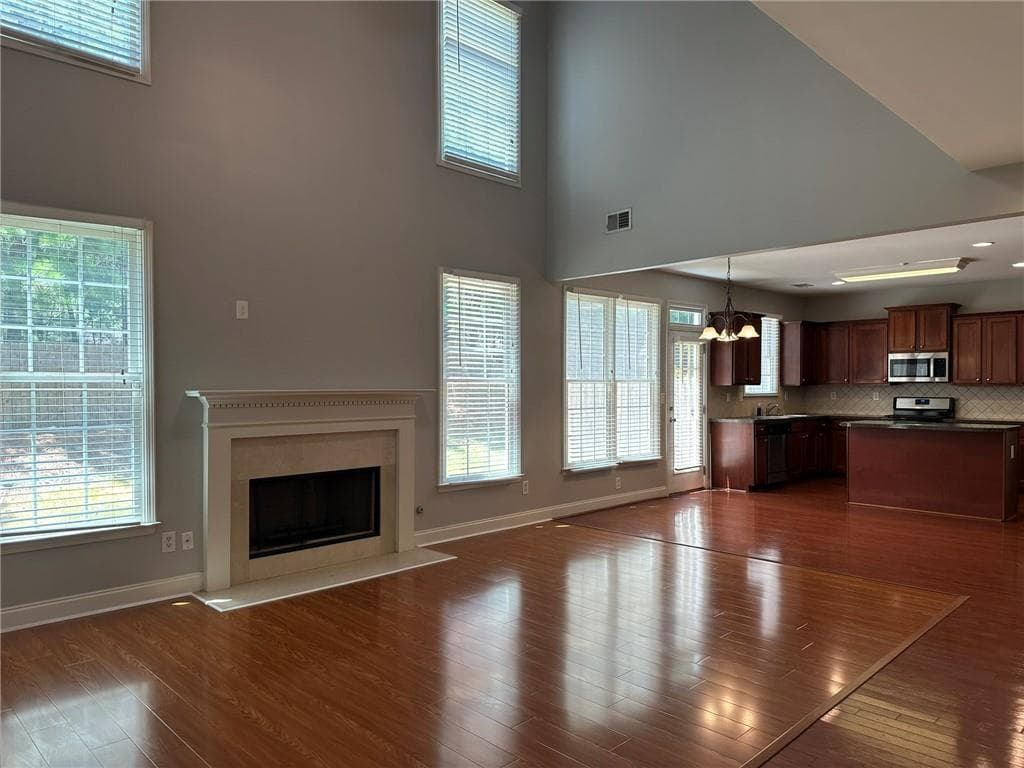 5 bedroom, 3 bathroom, 2,686 sq ft single family residence for rent at 669 Maple Grove Way, Marietta, GA 30066 for $2,895 a month — photo 2