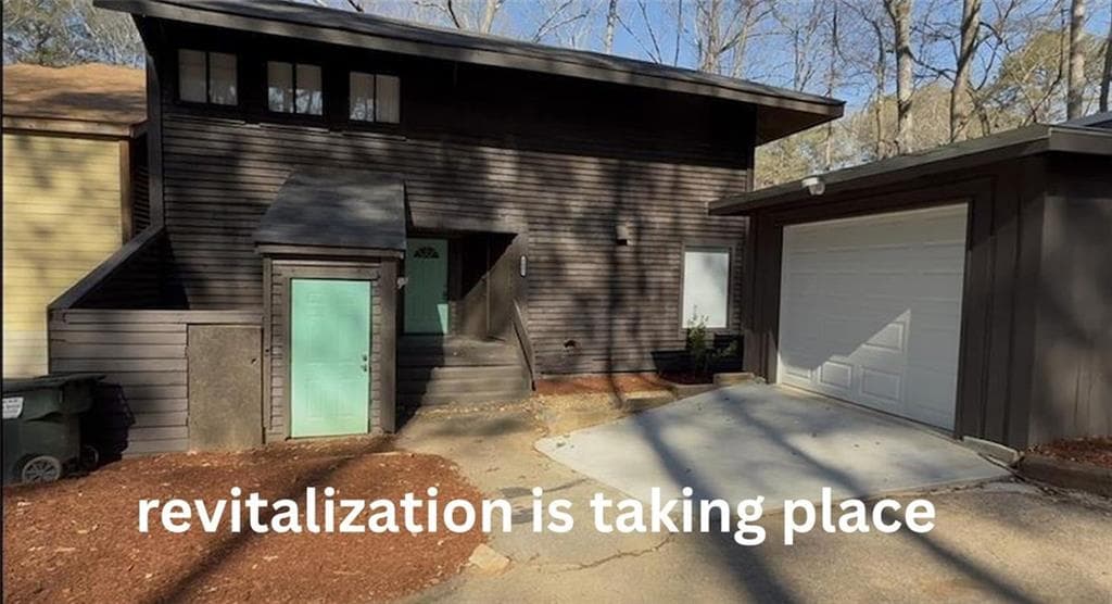 duplex for sale at 2461 Terrace Trail, Decatur, GA 30035 — photo 3