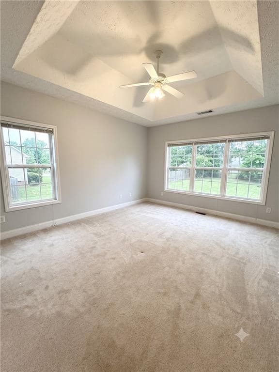 3 bedroom, 3 bathroom, 1,773 sq ft single family residence under contract at 158 River Park Circle, Mcdonough, GA 30252 — photo 2