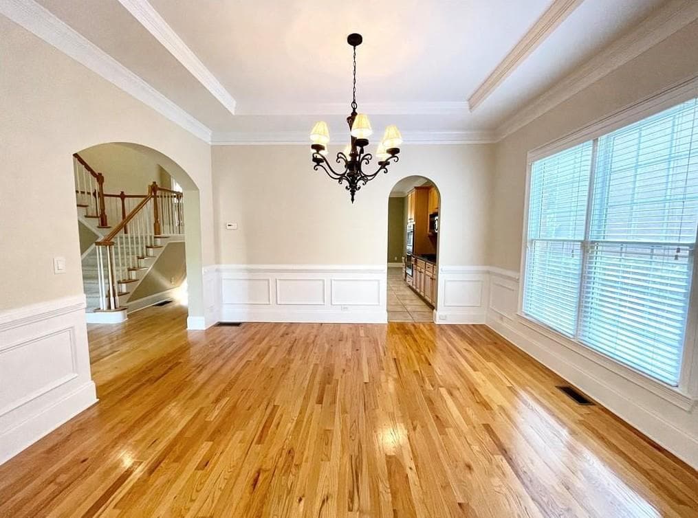 4 bedroom, 3 bathroom, 3,391 sq ft single family residence for rent at 455 Wembley Circle, Sandy Springs, GA 30328 for $3,995 a month — photo 9