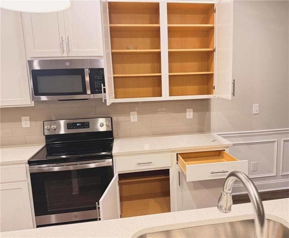 3 bedroom, 3 bathroom, 1,970 sq ft townhouse for rent at 480 Rockfern Court, Lilburn, GA 30047 for $2,300 a month — photo 8