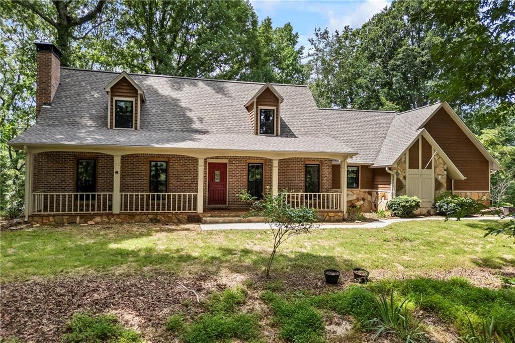 4 bedroom, 3 bathroom, 3,517 sq ft single family residence for sale at 1542 Lumpkin County Parkway, Dahlonega, GA 30533