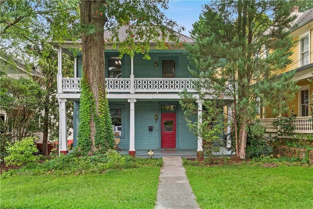 2 bedroom, 1 bathroom, 3,160 sq ft duplex for rent at 235 Elizabeth B, Atlanta, GA 30307 for $3,400 a month — photo 1 of 26